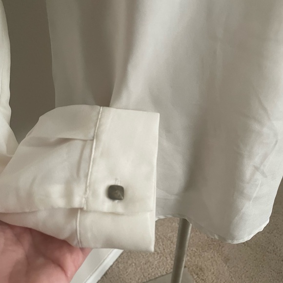 Banana Republic Ivory dress shirt small - Picture 3 of 5